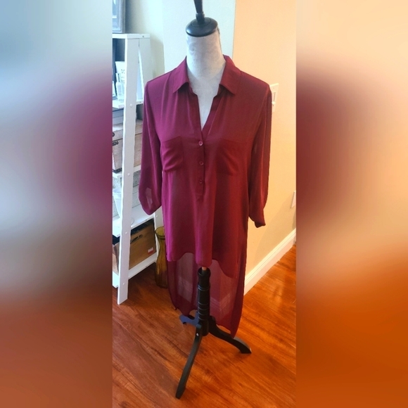 Eyeshadow Tops - Hi-lo top. Maroon. Button top.  Size medium. Work or play